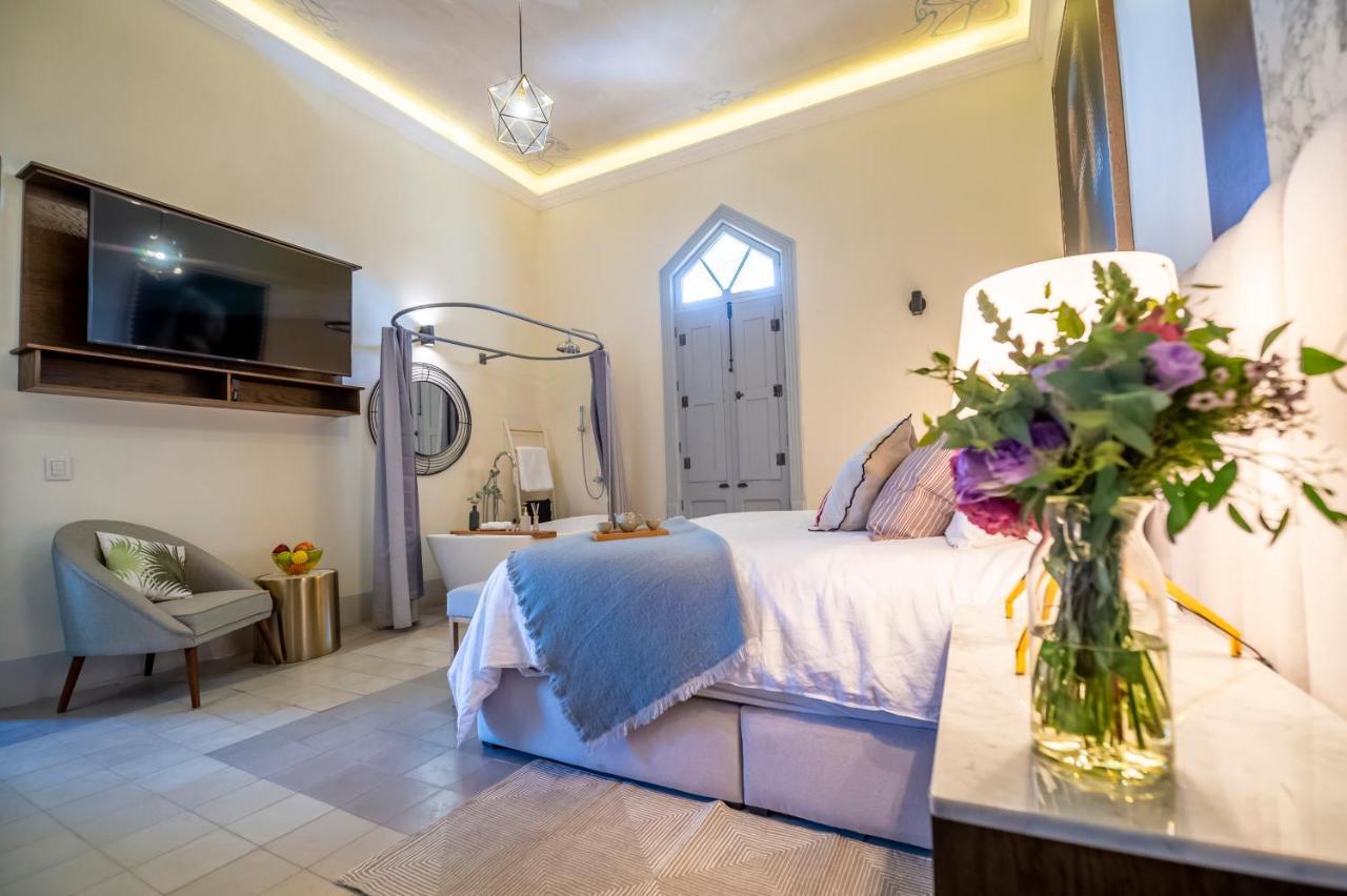 Gala Hotel Boutique Guadalajara Ngoại thất bức ảnh